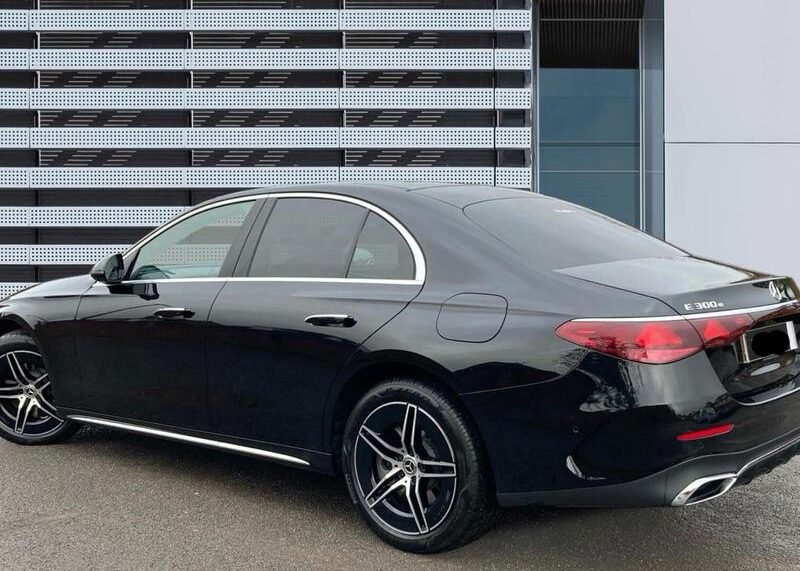 Mercedes-Benz E-Class chauffeur car