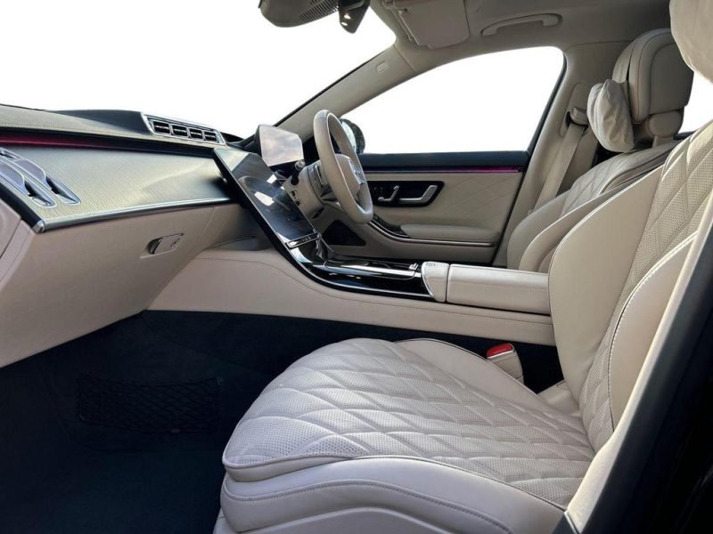 Mercedes-Benz S-Class chauffeur car
